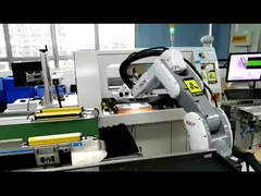 Maschine für die Verkleidung von Routern