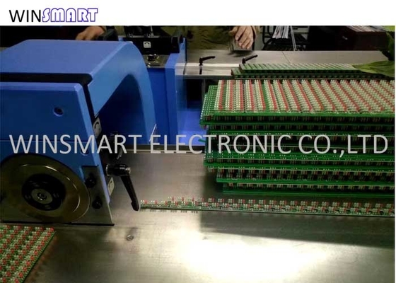 kaufen Automatische 1200mm LED PWB-Trennzeichen-Maschine LED PWB-Schneidemaschine online manufacture