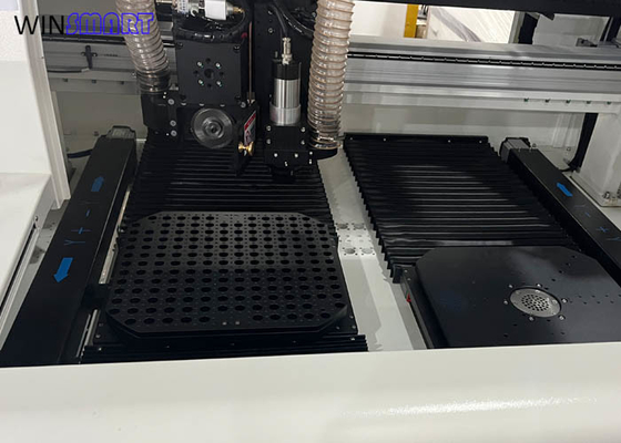 Ein guter Preis. Staubfreie Multifunktions-PCB-Separator-PCB-Router-Maschine mit vorgeglichener und routeter Funktion Online