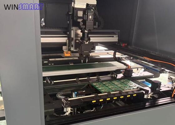 Ein guter Preis. Automatisierte PCB-Depaneling-Routermaschine, die präzise Routing- und verstellbare Parameter für verschiedene PCB-Anwendungen bietet online